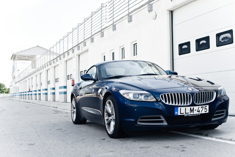 Illustration for article titled Trackside With the New BMW Z4